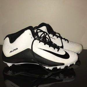 Men’s Nike football cleats
